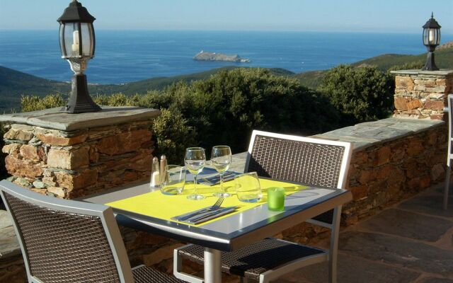 Hôtel Le Saint Jean