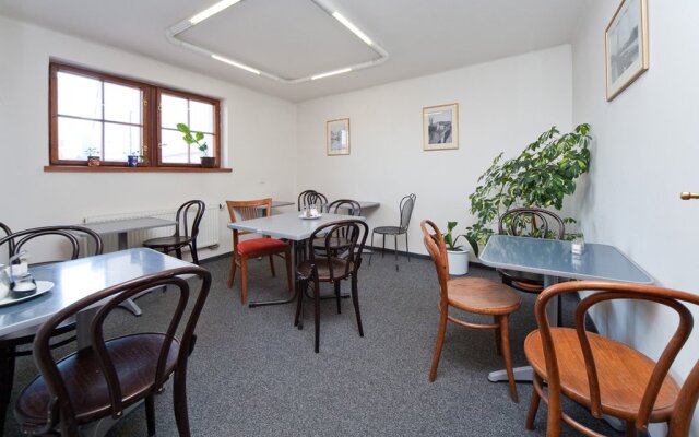 Hostel Little Quarter