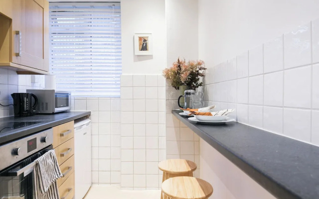 Perfectly Located Apartment Above Tube Station