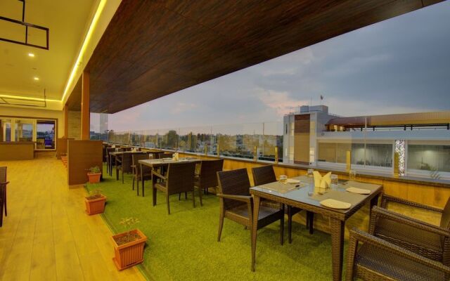 Silver Oak Hotel