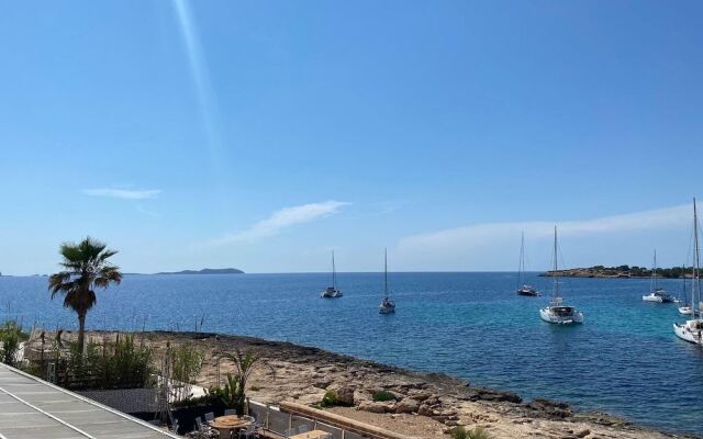 Alexander Apartments Ibiza