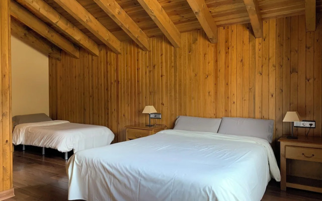 2 Bedroom Duplex Apartment in La Molina