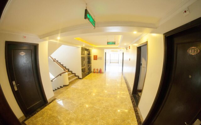 Adam Sapa Hotel