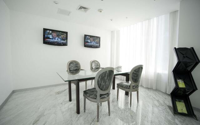 Radisson Hotel Decapolis Miraflores