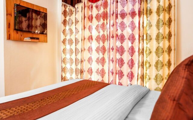 OYO 14082 Hotel Himalayan Stays