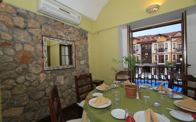 The Olive Tree Studios - Adults Only