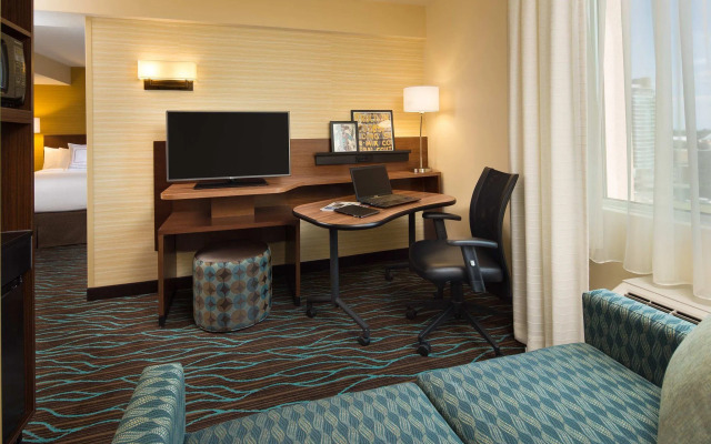 Fairfield Inn & Suites by Marriott Calgary Downtown
