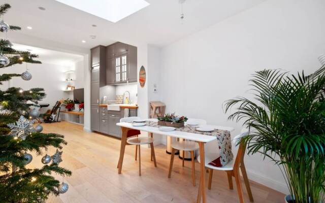 Charming 2 Bedroom Flat With Garden in Finsbury Park