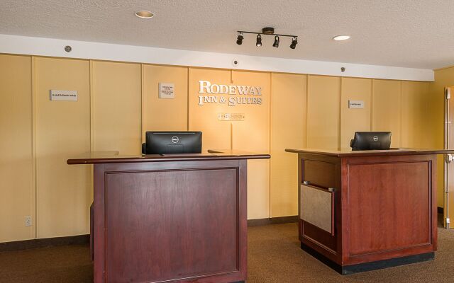 Rodeway Inn & Suites Portland