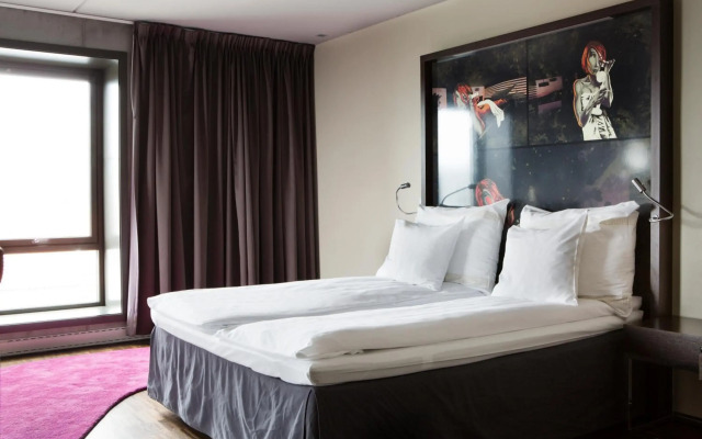 Comfort Hotel Square