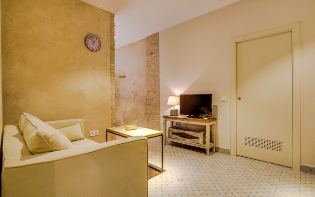 Eva Recommends Pureza V