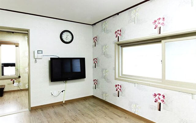 Yeongdeok Songa Pension