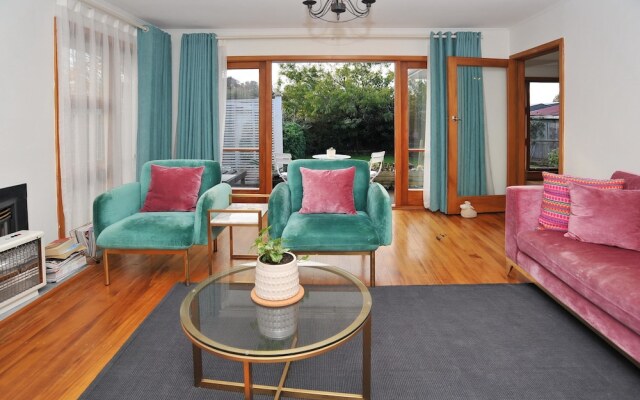 Woodbury Villa