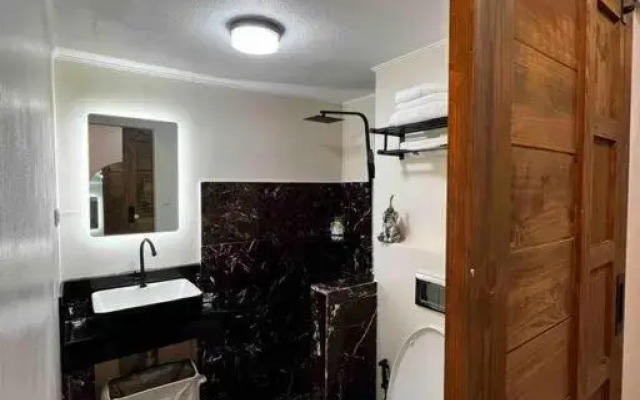 Cozy Ocean Blue Condo 43in TV & Netflix