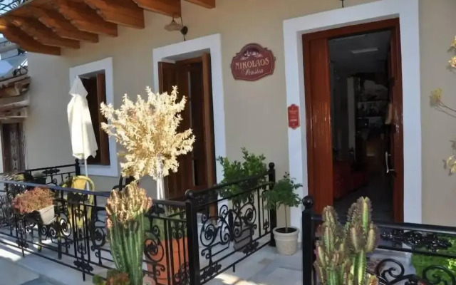Nikolaos Pension