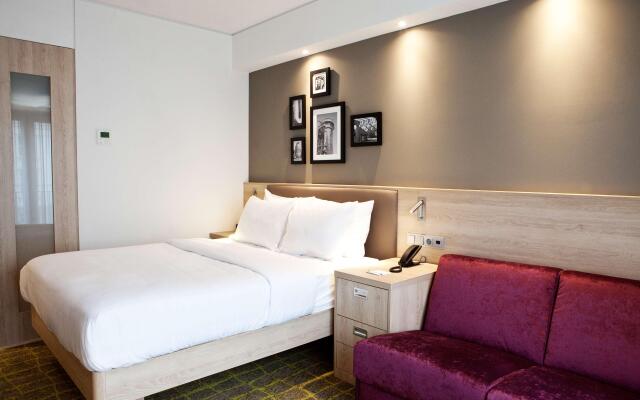 Hampton by Hilton Dortmund Phoenix See