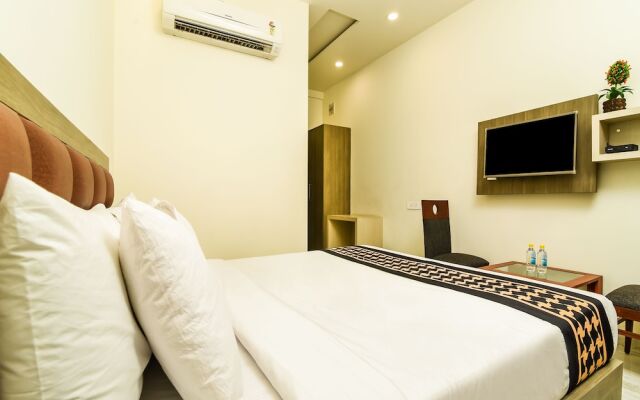 OYO 9384 Hotel Ashirwad