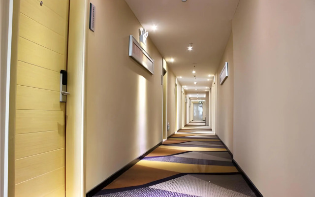 City Comfort Inn Shenzhen Nanshan Hi-Tech Industrial Park Majialong