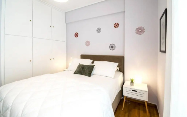 Clio 3BD apt in Athens, next to Sygrou-Fix metro