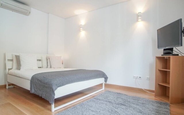 Spacious And Modern Studio In Belem!