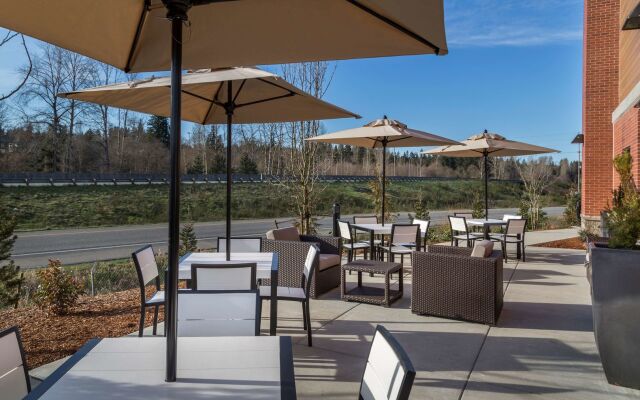 Hampton Inn & Suites-Seattle Woodinville WA