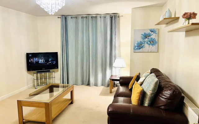 Eleora Executive 2-bed Apartment in Aberdeen
