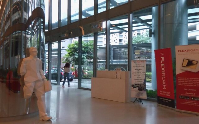 NS Elegant Dwelling Mercu Summer Suite