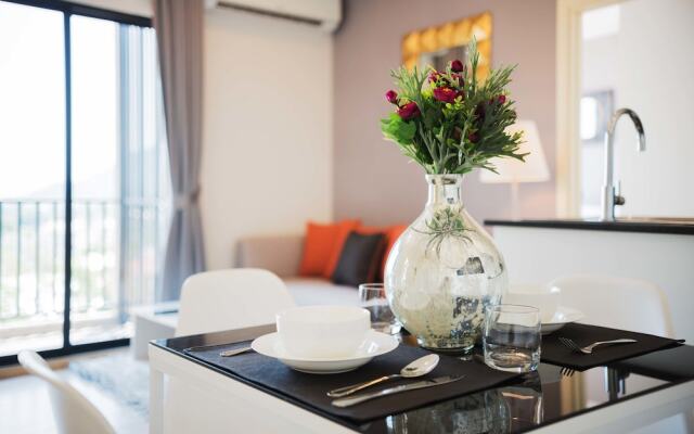 Favstay - The Base Uptown Phuket