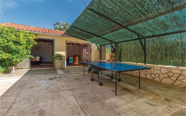 Holiday home Banj Croatia