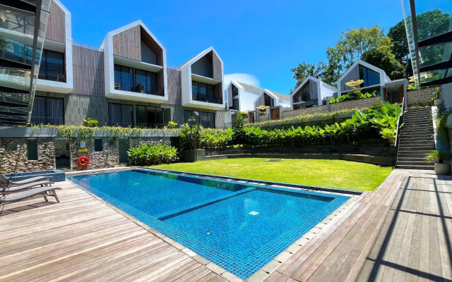 Facade Hotel by Azana