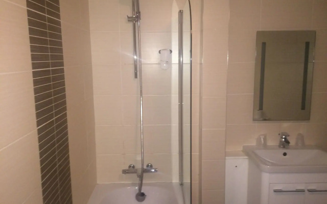 The Popinjay Hotel and Spa