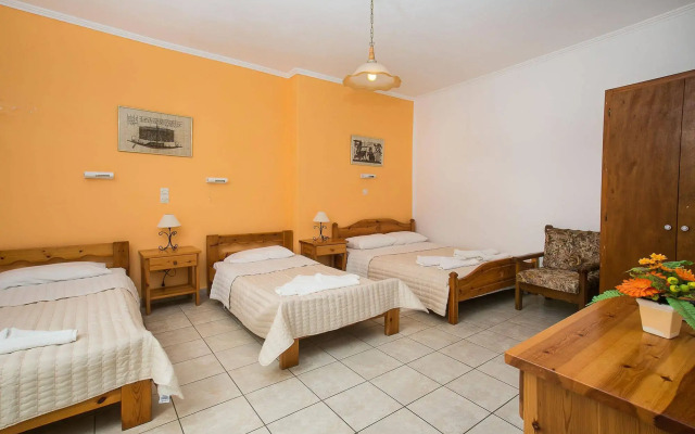 Johns Rooms & Studios