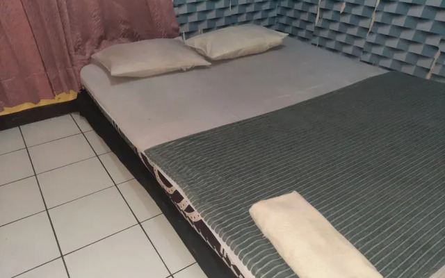 Hotel O Guest House Pak Eman