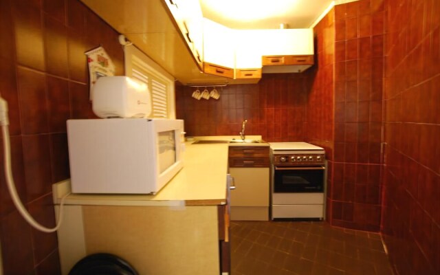 Edificio Zona Media Sierra Nevada