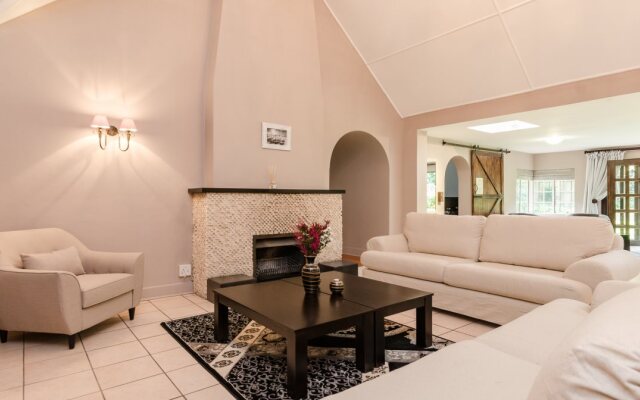 Englewold Manor Guest House