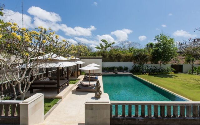 Villa Karang Putih