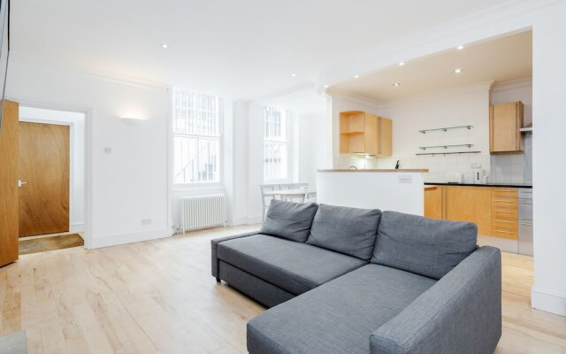 Nevern Sq 2 Bed 2 Bath Cromwell