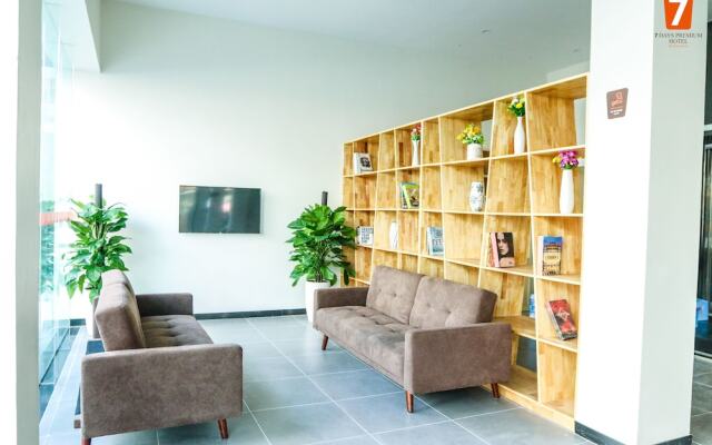 7 Days Premium Hotel