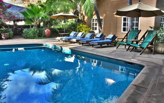 The Bungalows Hotel