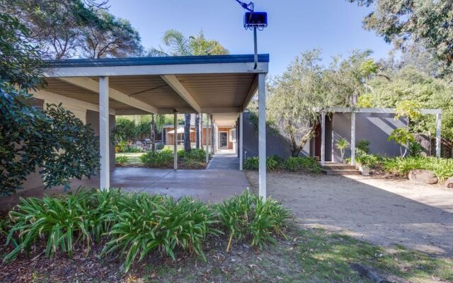 Portsea Place