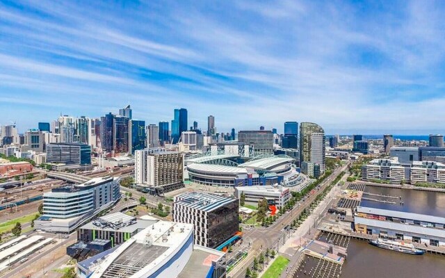 Docklands Waterfront 1006PR 2 Bed Free Wifi