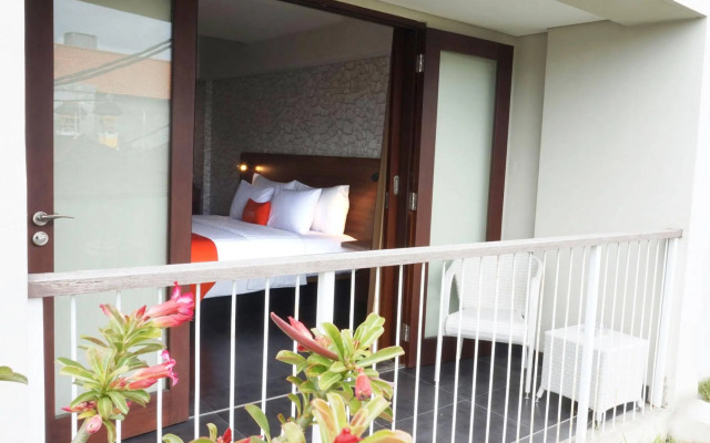 J4 Hotels Legian