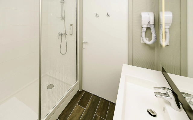 ibis Lyon Est Beynost A42