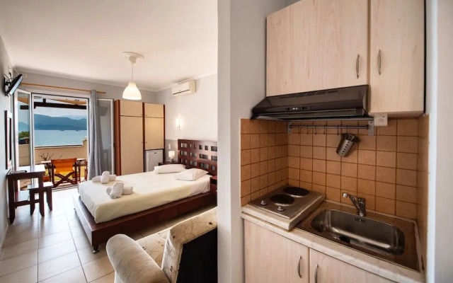 Irini SeaSide Studios