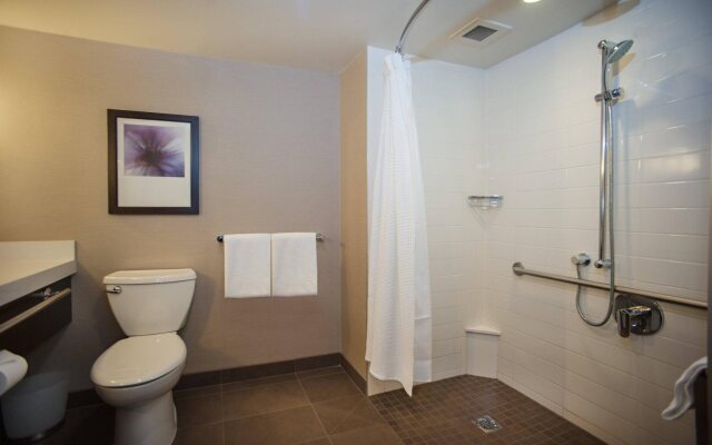 Delta Hotels by Marriott Victoria Ocean Pointe Resort