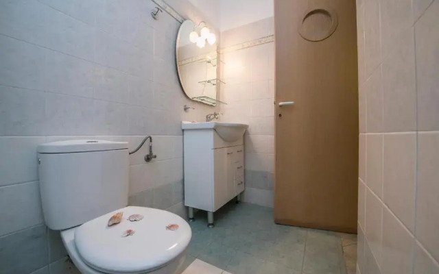 Sophi's Studios & Apartments