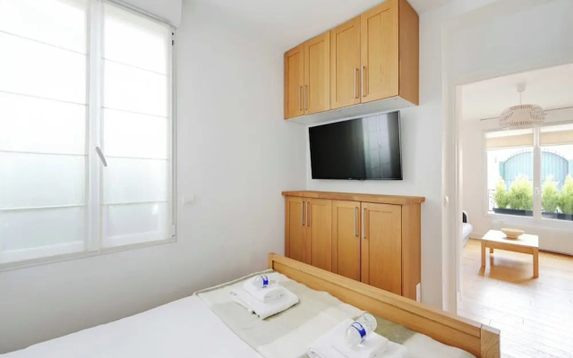 Charming Apartment - 1br-4p- Suresnes