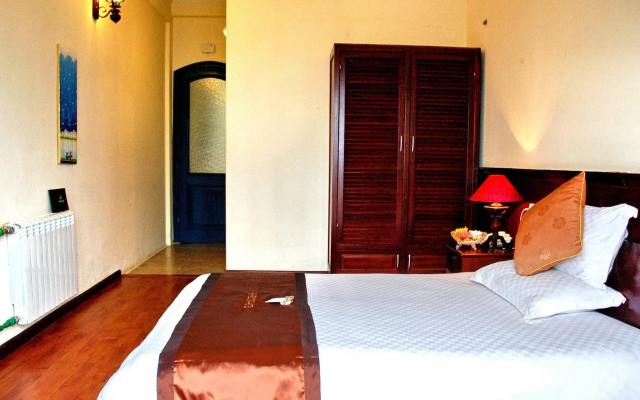 Bamboo Sapa Hotel