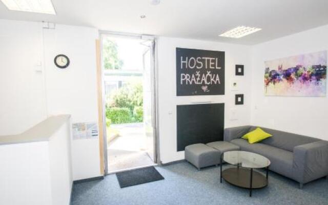 Hostel Prazacka