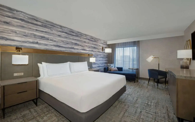 DoubleTree by Hilton Kingston